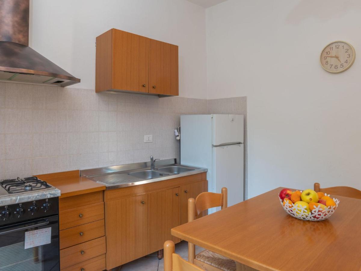 Apartment Alloggio B By Interhome 발레도리아 외부 사진
