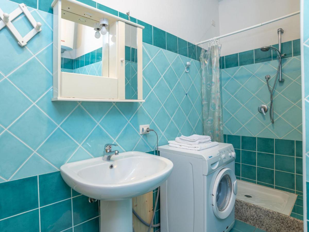 Apartment Alloggio B By Interhome 발레도리아 외부 사진